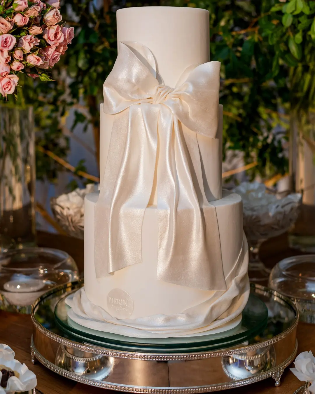 Modelo de bolo de casamento 5 — Pierina Confeitaria
